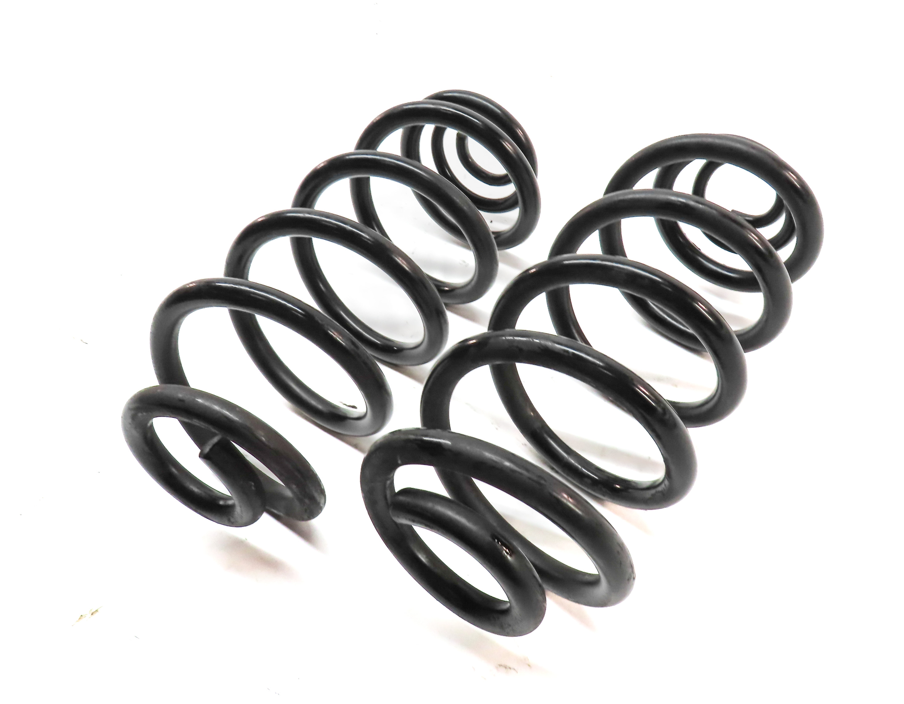2007-2013 BMW X5 (E70) LEFT & RIGHT REAR STANDARD SUSPENSION COIL SPRING SET 2 — exact item pictured